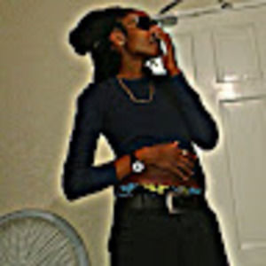 Meet your Posher, Simone